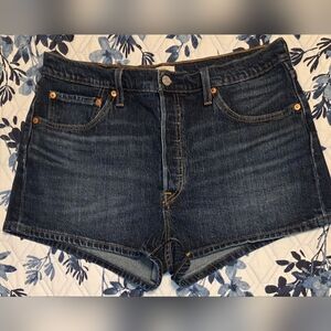 Levi’s 501 Original Denim Shorts W32 Dark Wash Button Fly Classic